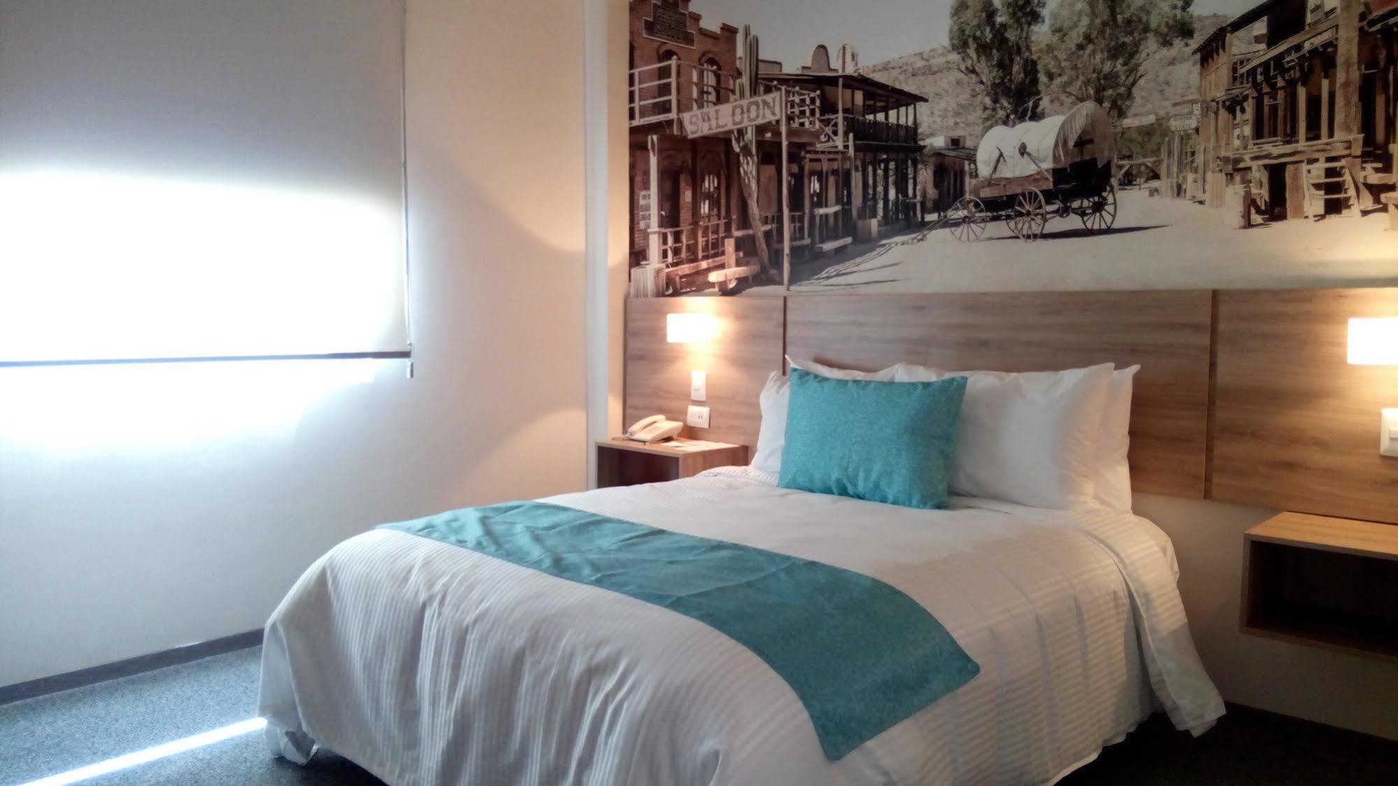 Mision Express Durango Hotell Eksteriør bilde